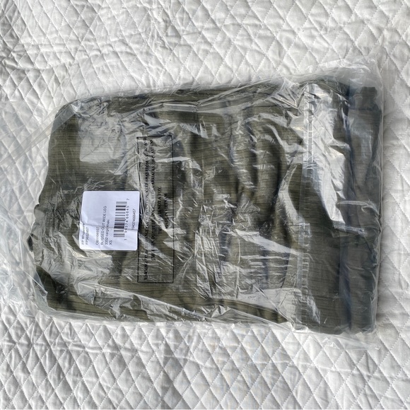 Free People Hit the Slopes Pullover in Shark XS Fleece Sherpa 1/4 Snap Pullover - Picture 11 of 11